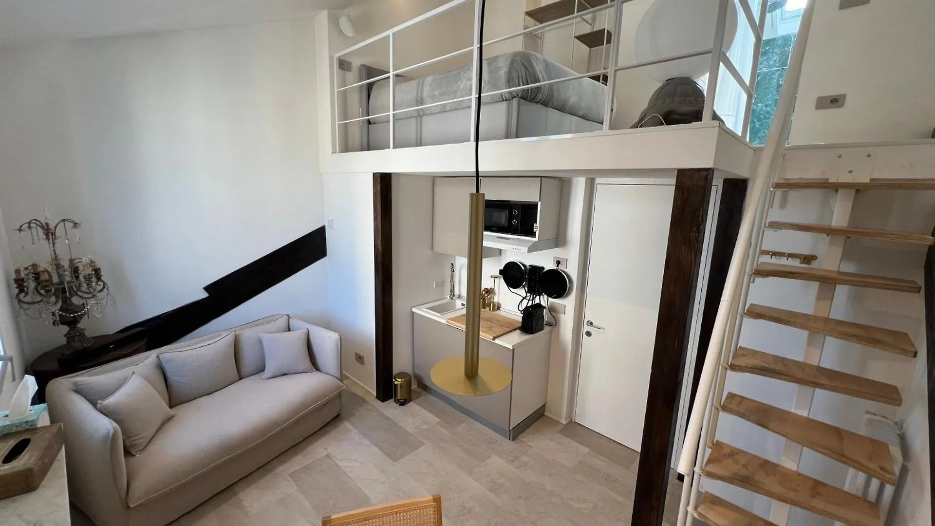 Daeiouz Residences I Milan Apartment